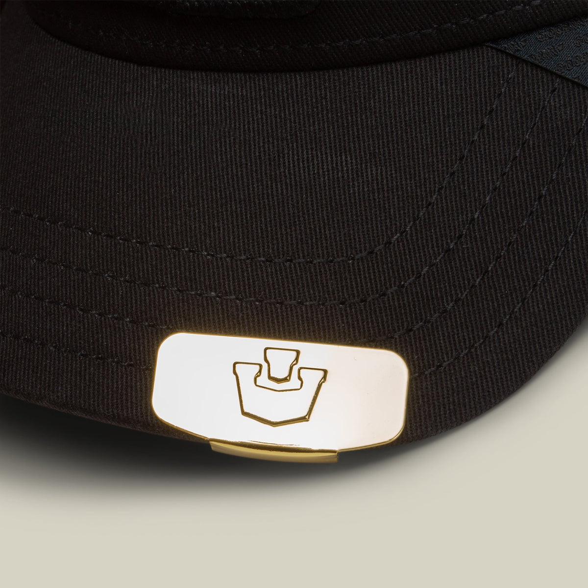 Goorin Bros. Trending | Castle CapLoc Gold